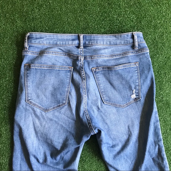 H&M Cut Offs - Picture 4 of 4